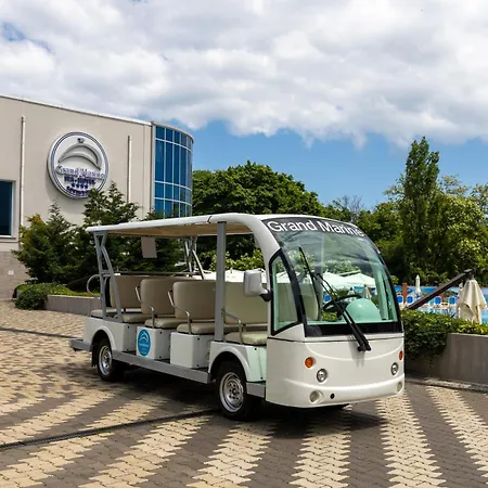 Grand-Marine Hotel & Spa-2